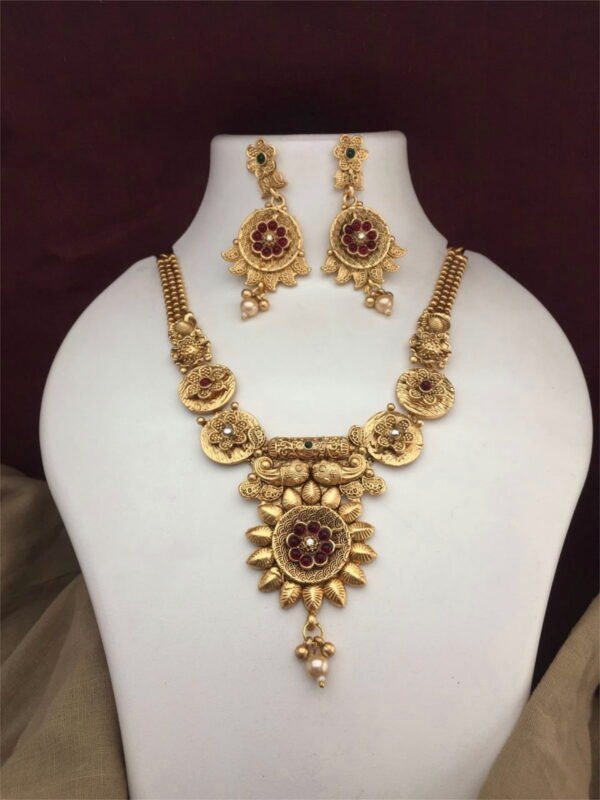 High Gold Plated Antique Graceful Jewelry Set for Women and Girls - Image 2