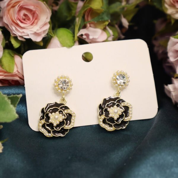 Beautiful Trending Korean style Black Petal Earrings - Image 3