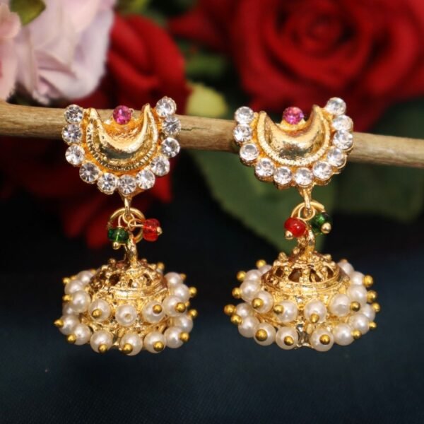 Traditional Maharashtrian Gold Plated Moti Jhumka VSJ006